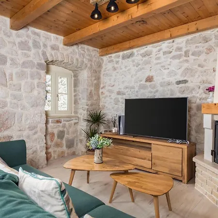 Case de vacanță Mavric
